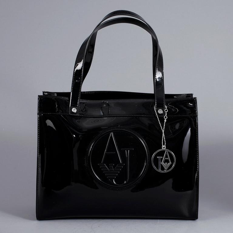 HANDVÄSKA, pvc lack, Armani Jeans.