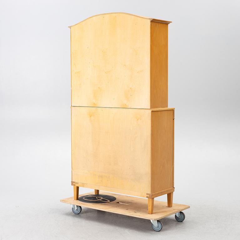 Carl Malmsten, a "Herrgården" display cabinet, 21st century.