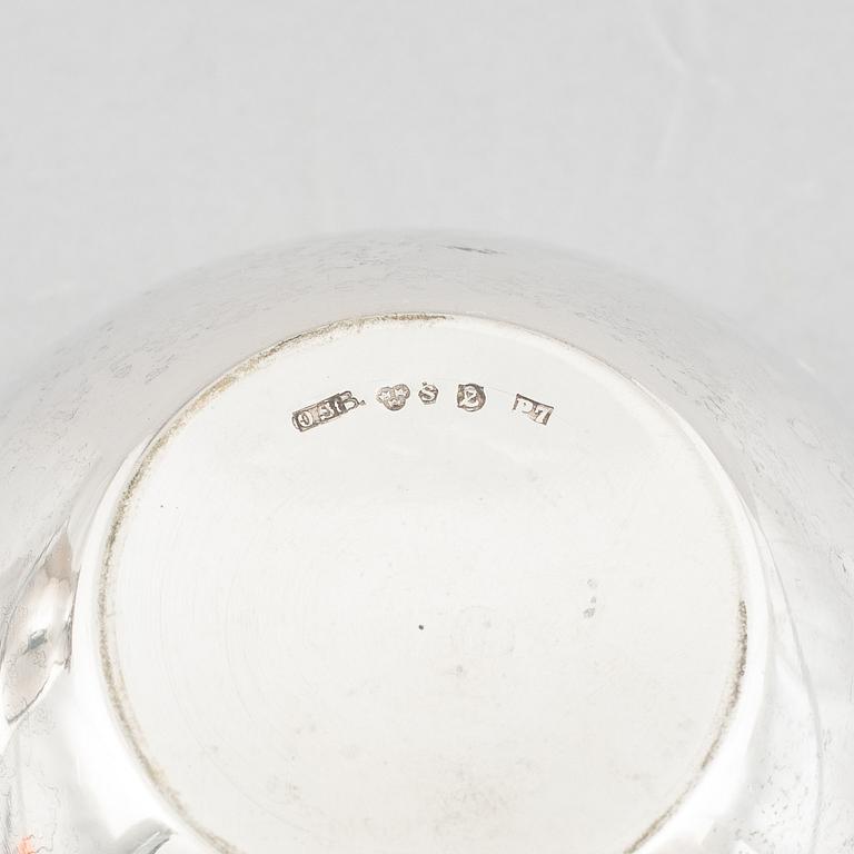 Two Swedish silver bowls, including mark of GAB, Stockholm 1930.