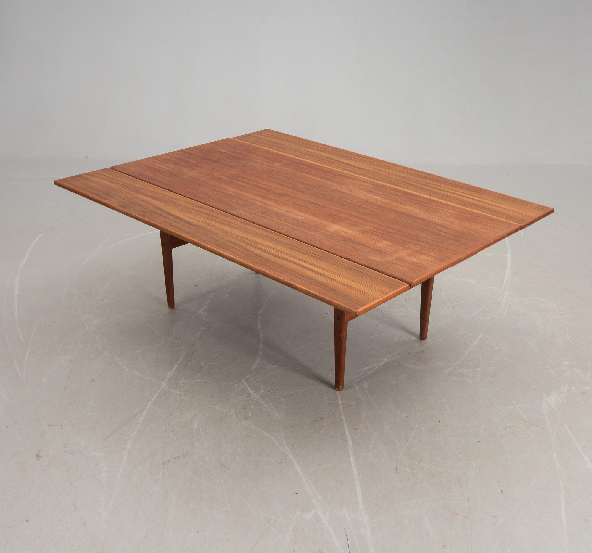 SOFFBORD/MATBORD, Kai Kristiansen, Vildbjerg Möbelfabrik.