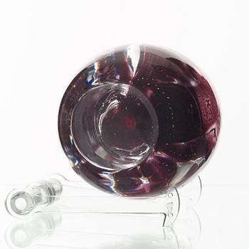 Edvin Öhrström, an 'ariel' glass vase, Orrefors 1950.