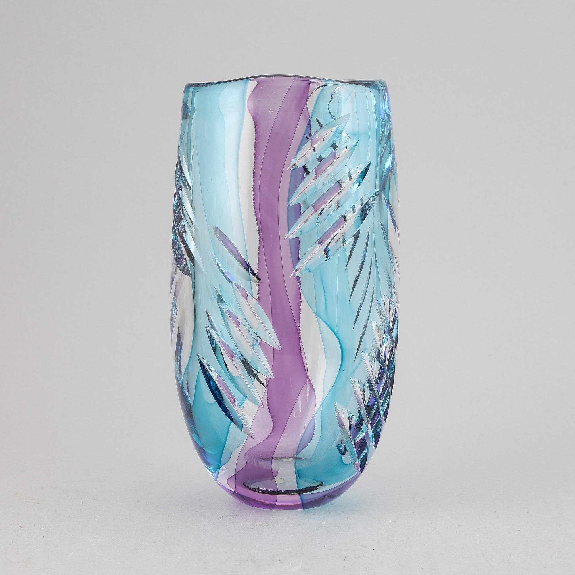 A unique glass vase by Anna Ehrner, Kosta Boda, signed.