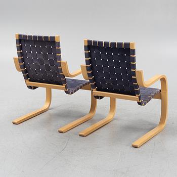 Alvar Aalto, fåtöljer, ett par, modell 406, 2000-tal.