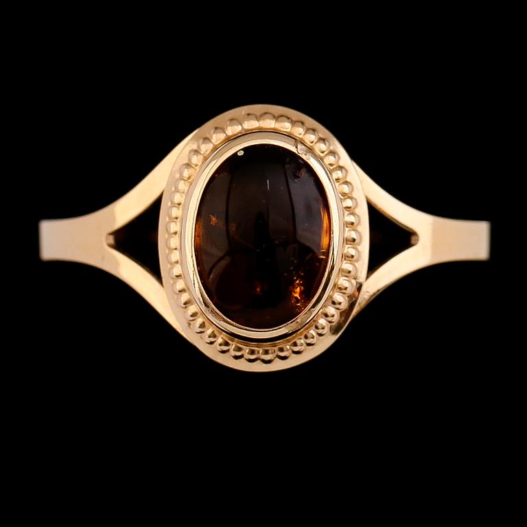 RINGAR, 5 st, 18 k guld, med olika stenar. Total vikt ca 9 gram.