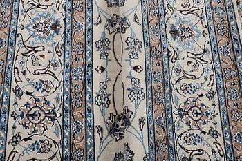Matta, Nain, part silk, 9 laa, ca. 307 x 203 cm.