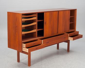 SIDEBOARD, 1900-talets mitt.