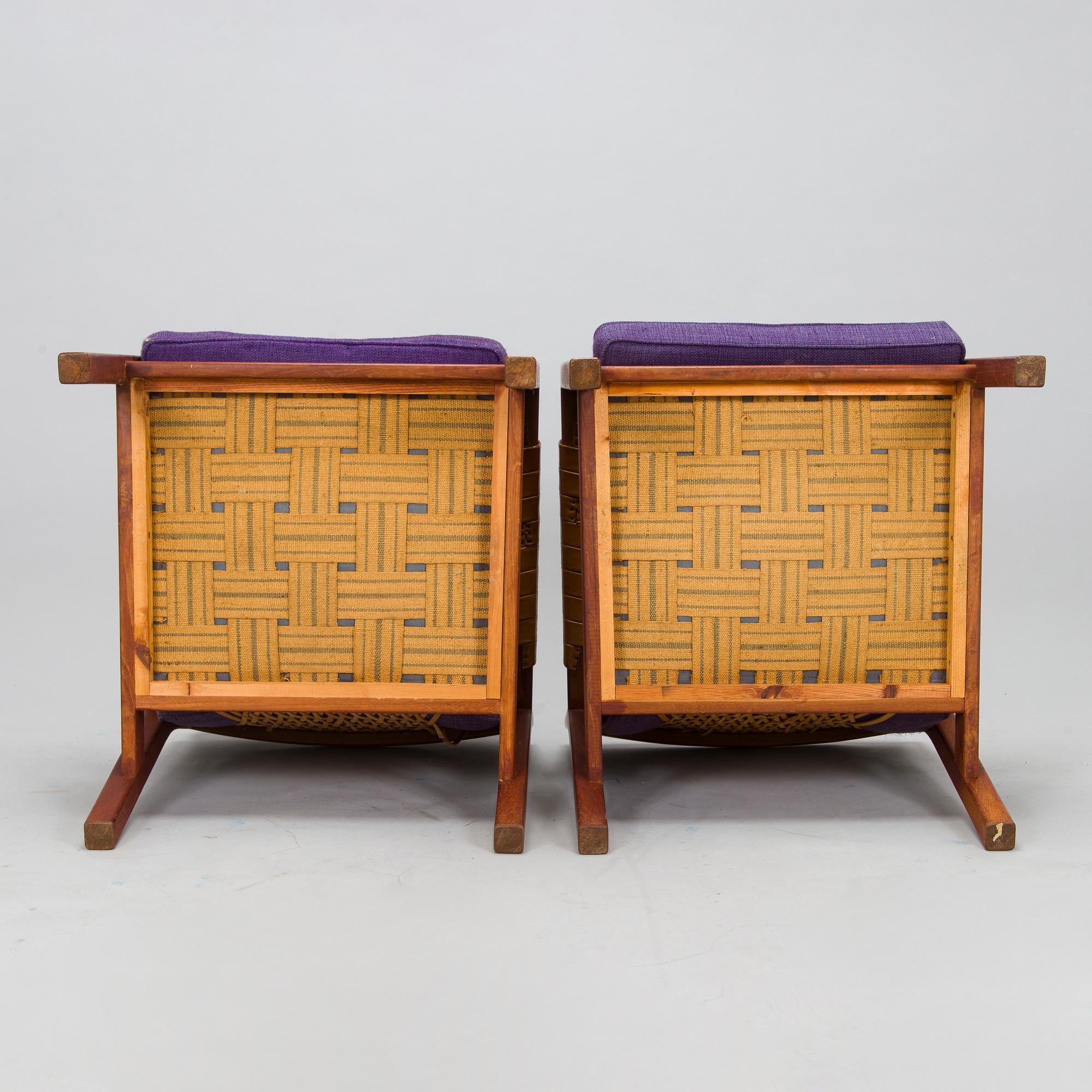 Carl Gustaf Hiort af Ornäs, Nojatuolipari, "Rialto", Puunveisto Oy - Träsnideri Ab, 1900-luvun puoliväli.