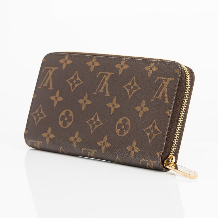 Louis Vuitton, A monogram canvas 'Zippy' wallet.