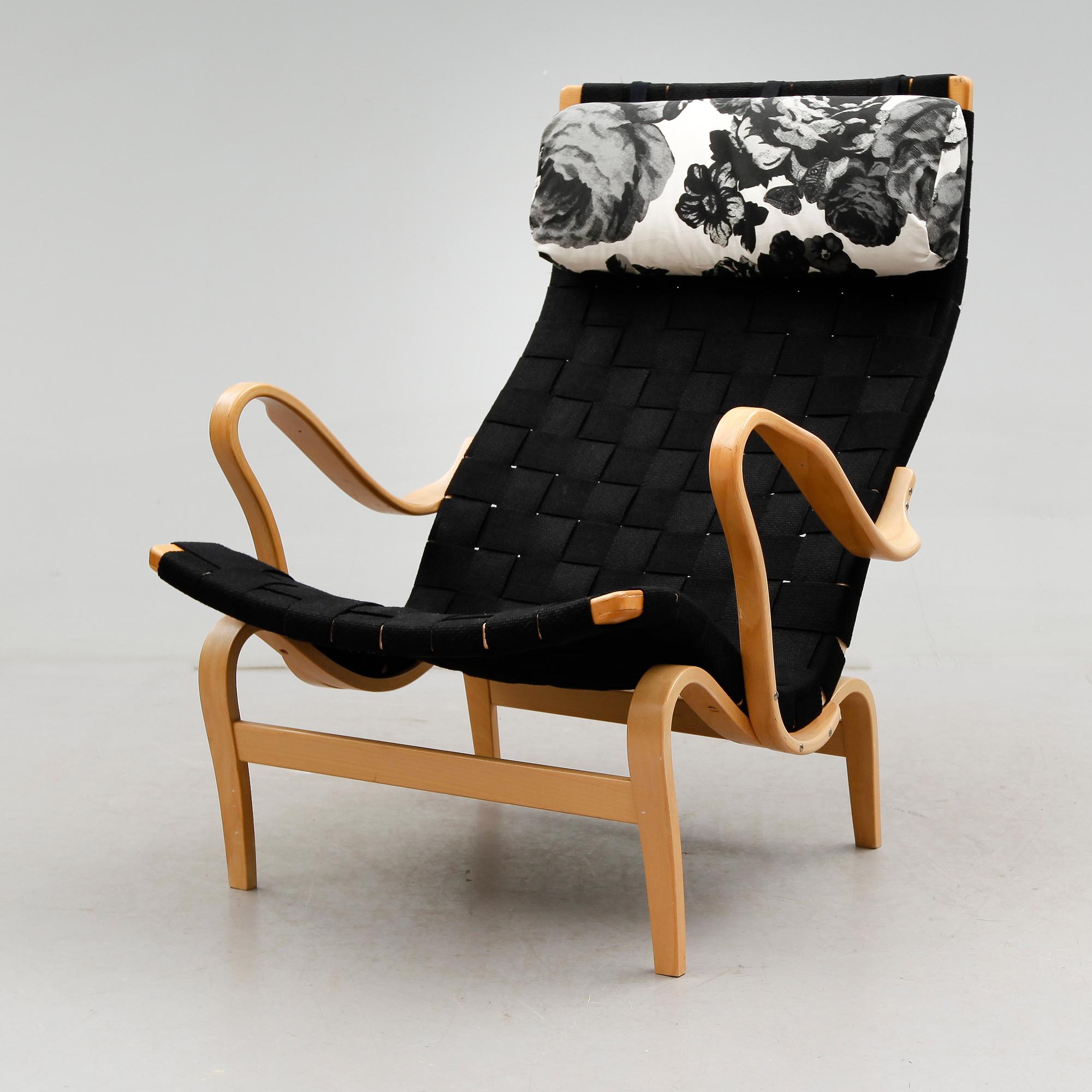 FÅTÖLJ, "Pernilla", Bruno Mathsson, DUX, 1900-talets andra hälft.