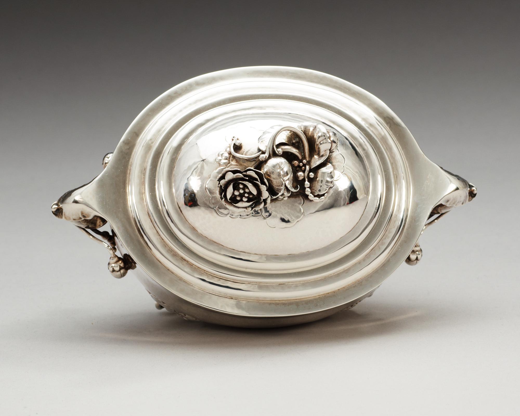 A Georg Jensen bonbonnière, Copenhagen 1919-27,