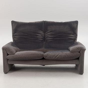 Vico Magistretti, sofa, "Maralunga", Cassina.