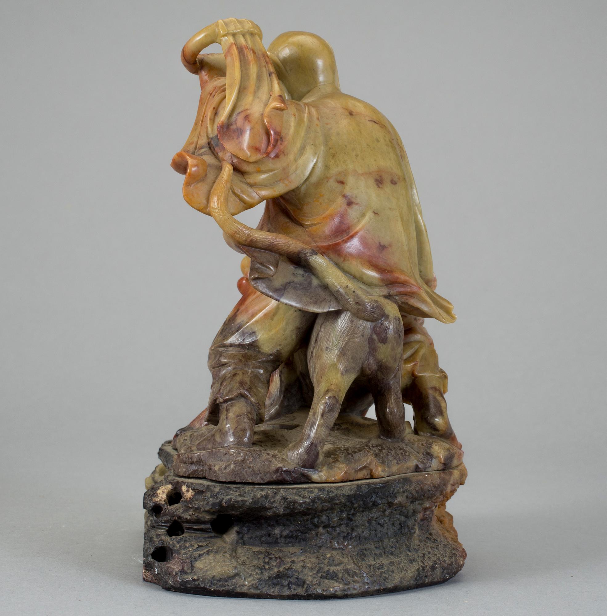 FIGURGRUPP, soapstone, Kina 1900-tal.