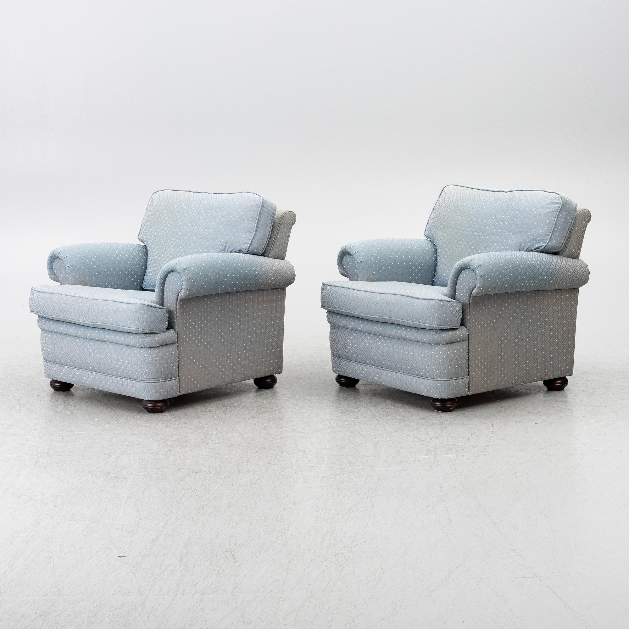 Bröderna Andersson, a pair of 'Oxford' armchairs, second half of the 20th Century.