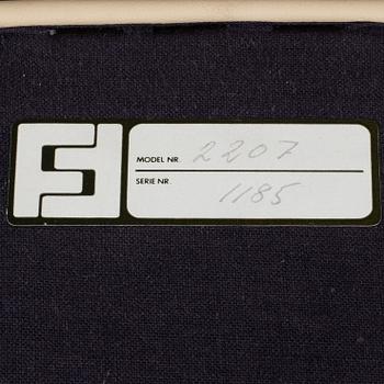 BØRGE MOGENSEN, fåtölj, "Lounge Chair", modell 2207.