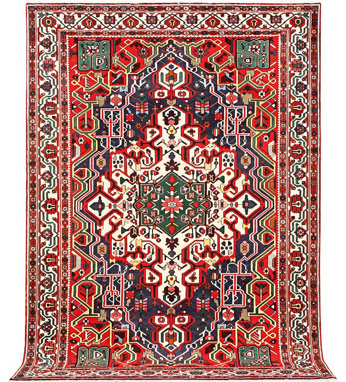 A Bakhtiari carpet a. 310 x 211 cm.