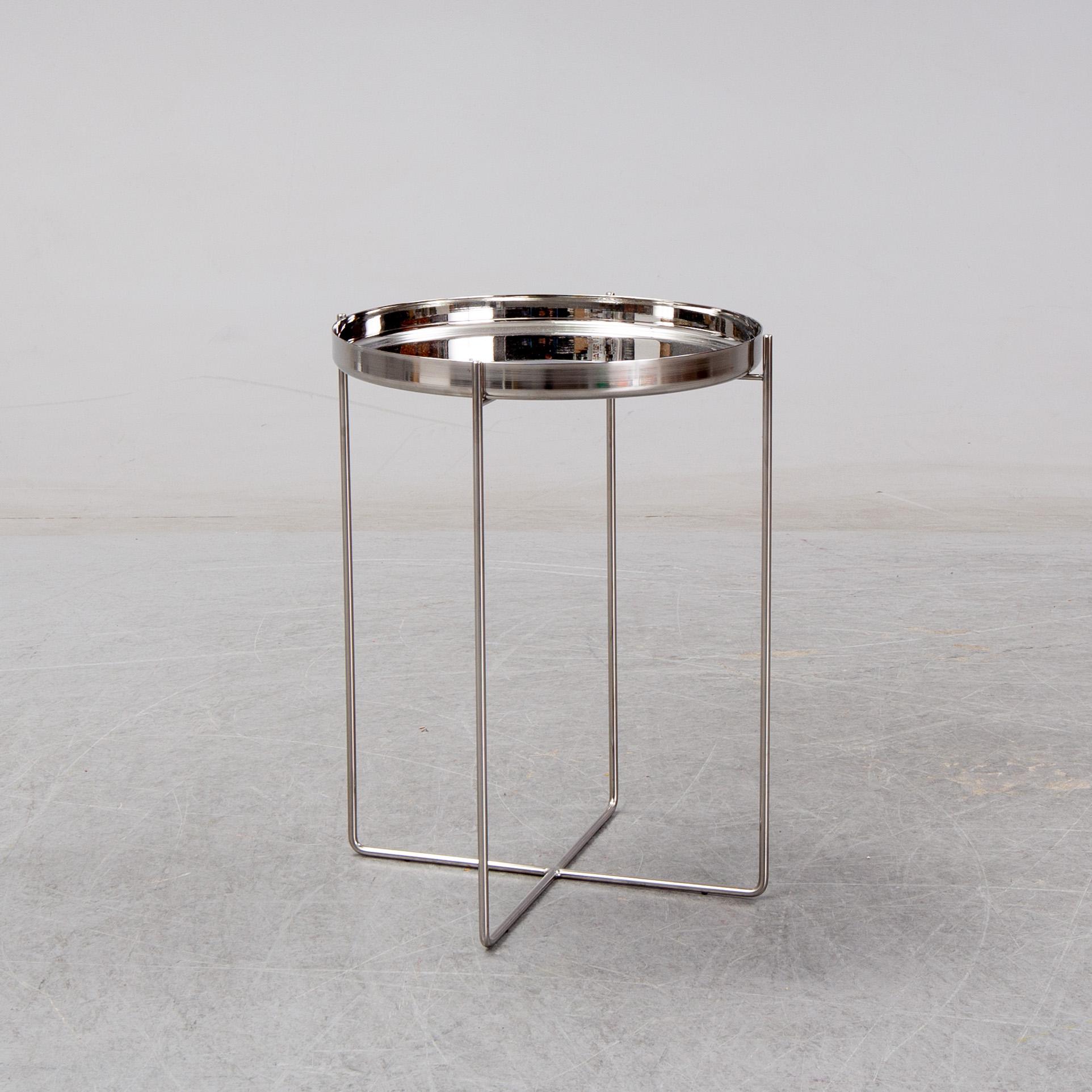 Philipp Mainzer, "Habibi" table, E15, 21st century.