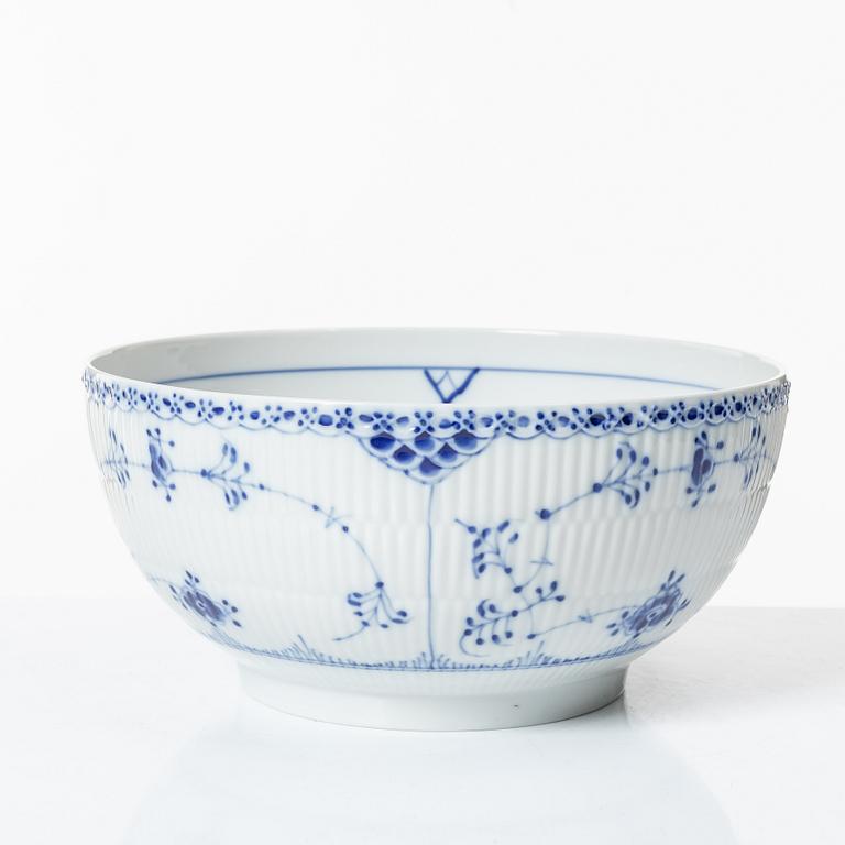 Royal Copenhagen, seven service pieces, 'Blue Fluted', Denmark.