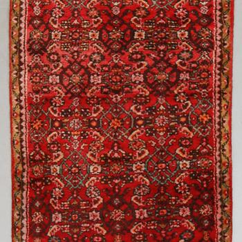 MATTA, orient, ca 312 x 95 cm.