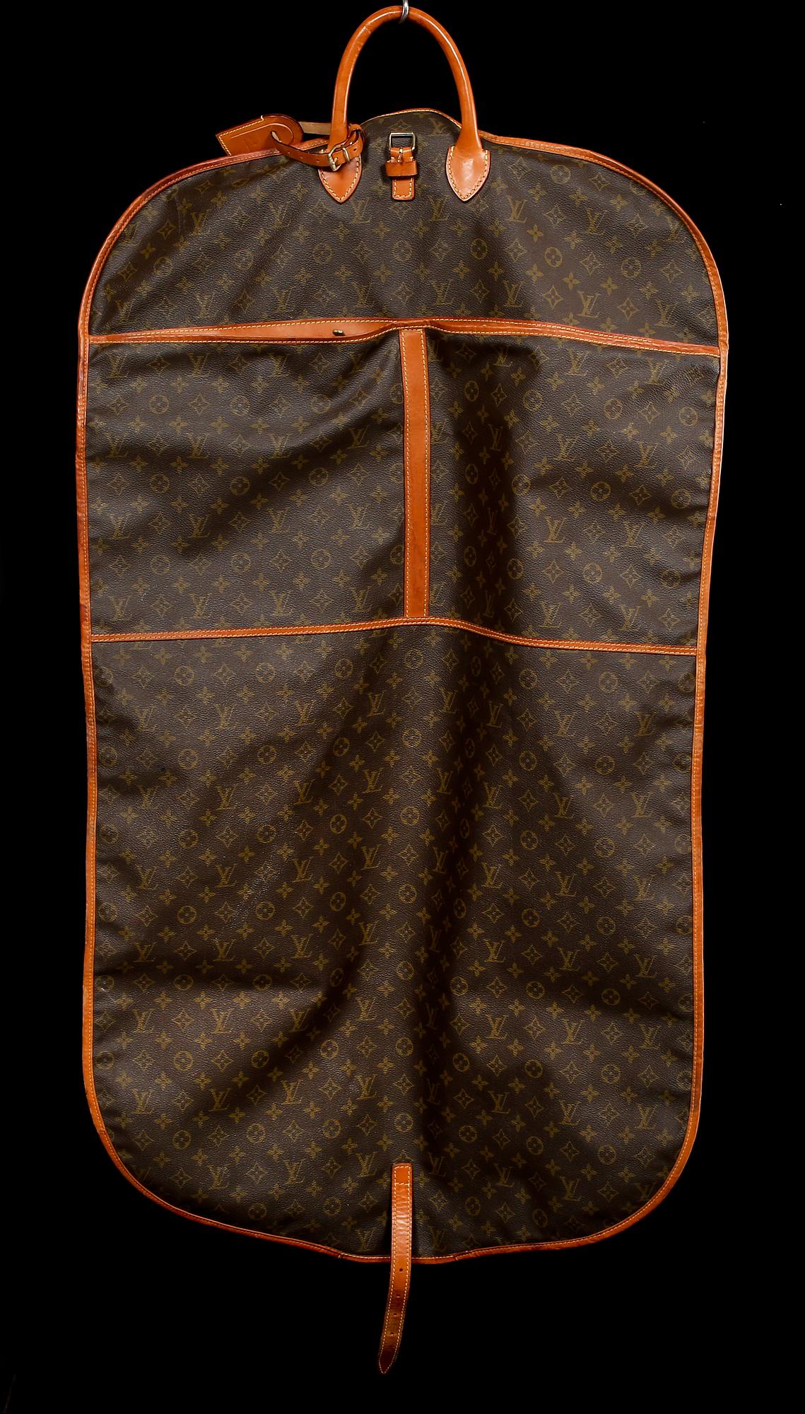 RESEGARDEROB, Louis Vuitton.