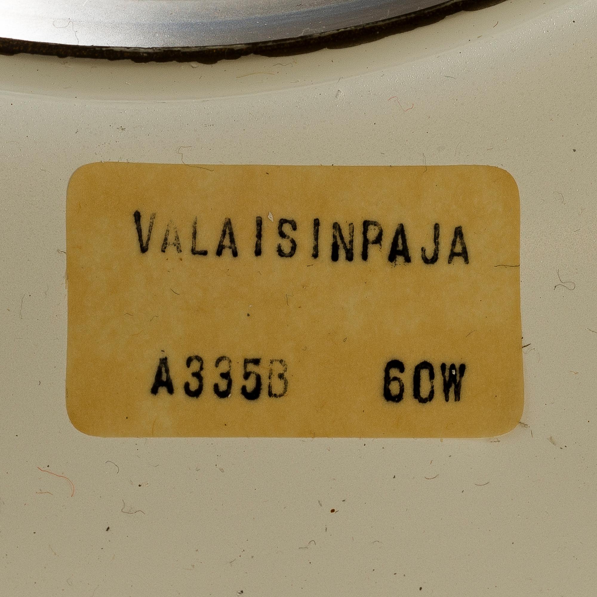 ALVAR AALTO, KATTOVALAISIN, A 335 B. Valmistanut Valaisinpaja.