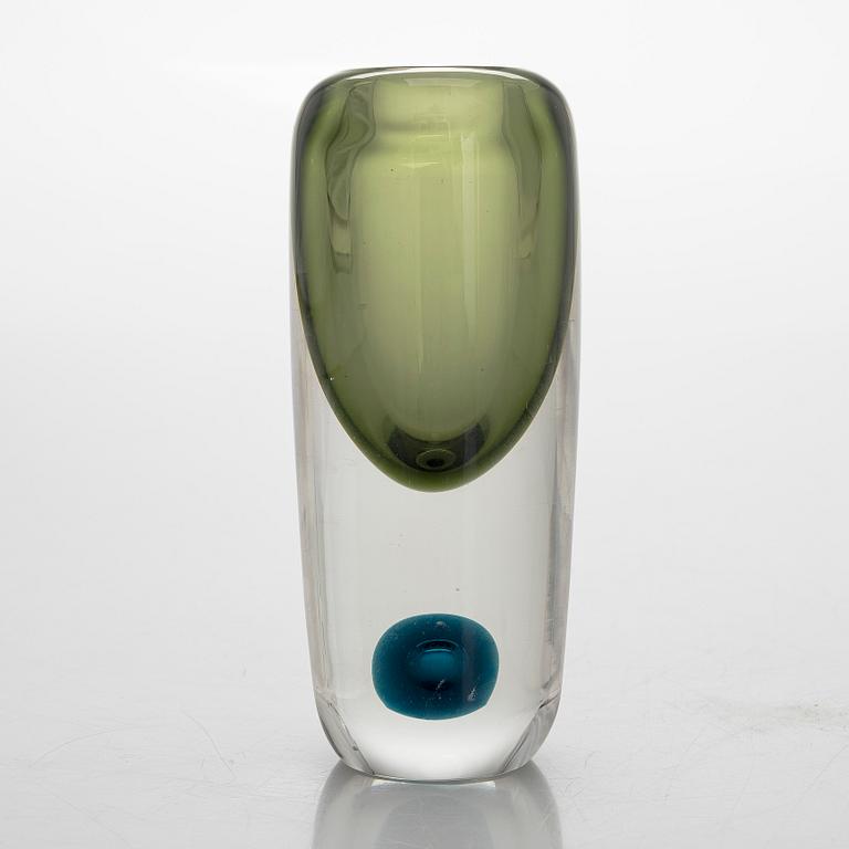 Saara Hopea, a 'Bubble' glass vase, Nuutajärvi Notsjö, 1957.