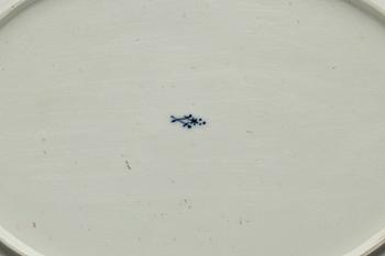 SERVERINGSFAT, porslin, Meissen, Marcolinis period, omkring 1800.