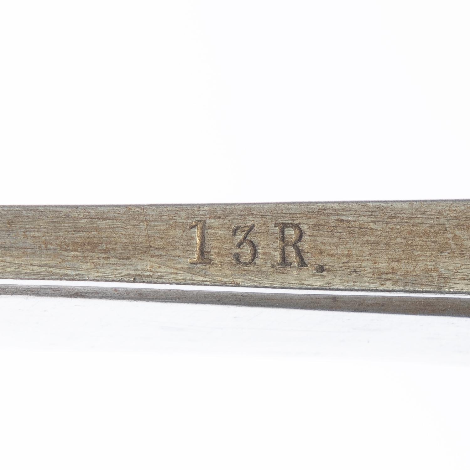 Huggare 2 st, svenska m/1856, med baljor.