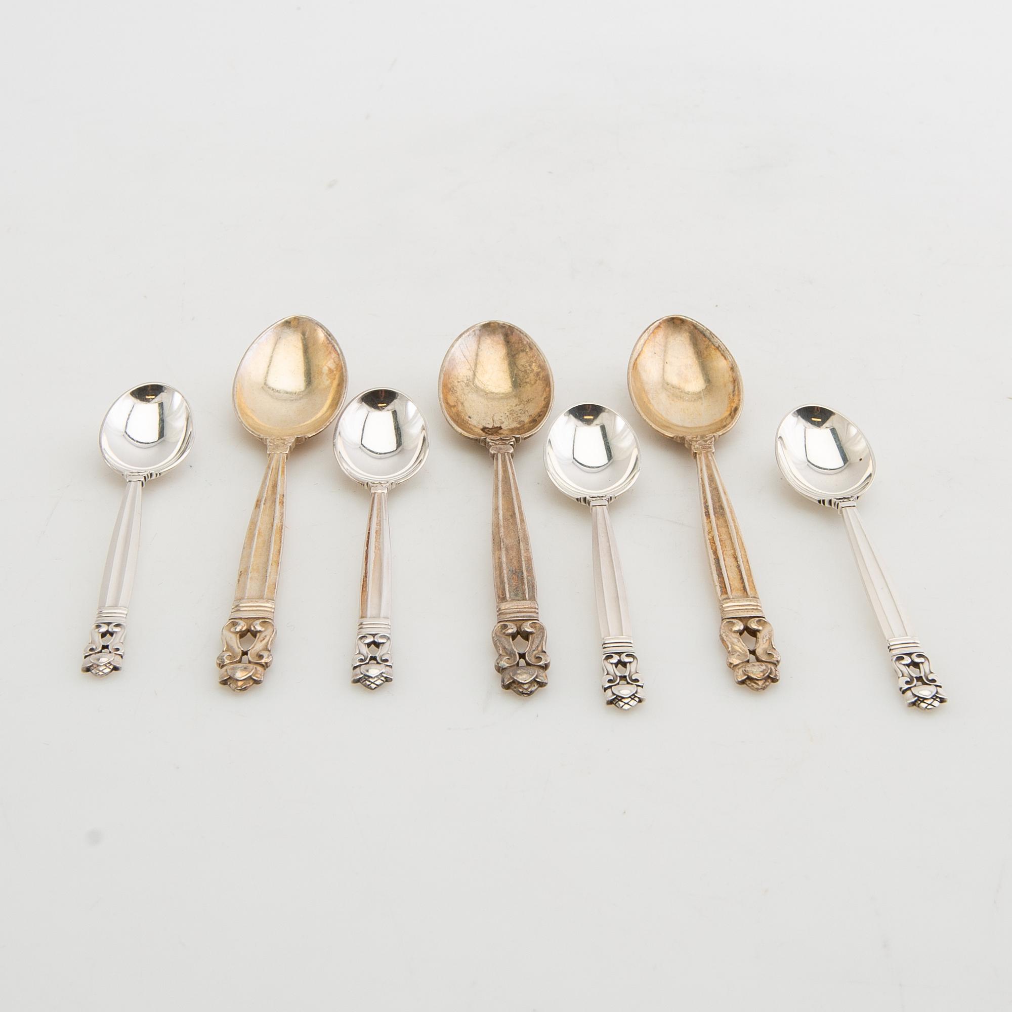 Johan Rohde, skedar 7+5 st "Konge/Achorn" sterlingsilver för Georg Jensen efter 1945.