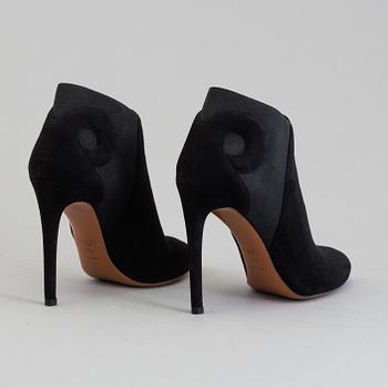 ALAÏA, shoes, size 37,5.