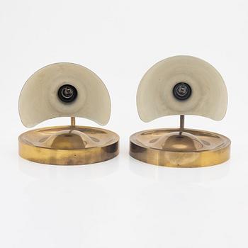 Josef Frank, a pair of model '2389' brass wall lights, Firma Svenskt Tenn.