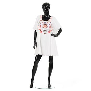 412. MATTHEW WILLIAMSON, a white silk tunic.