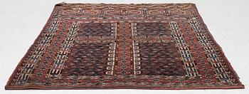 Carpet, Turkmen, approx. 160 x 134 cm.