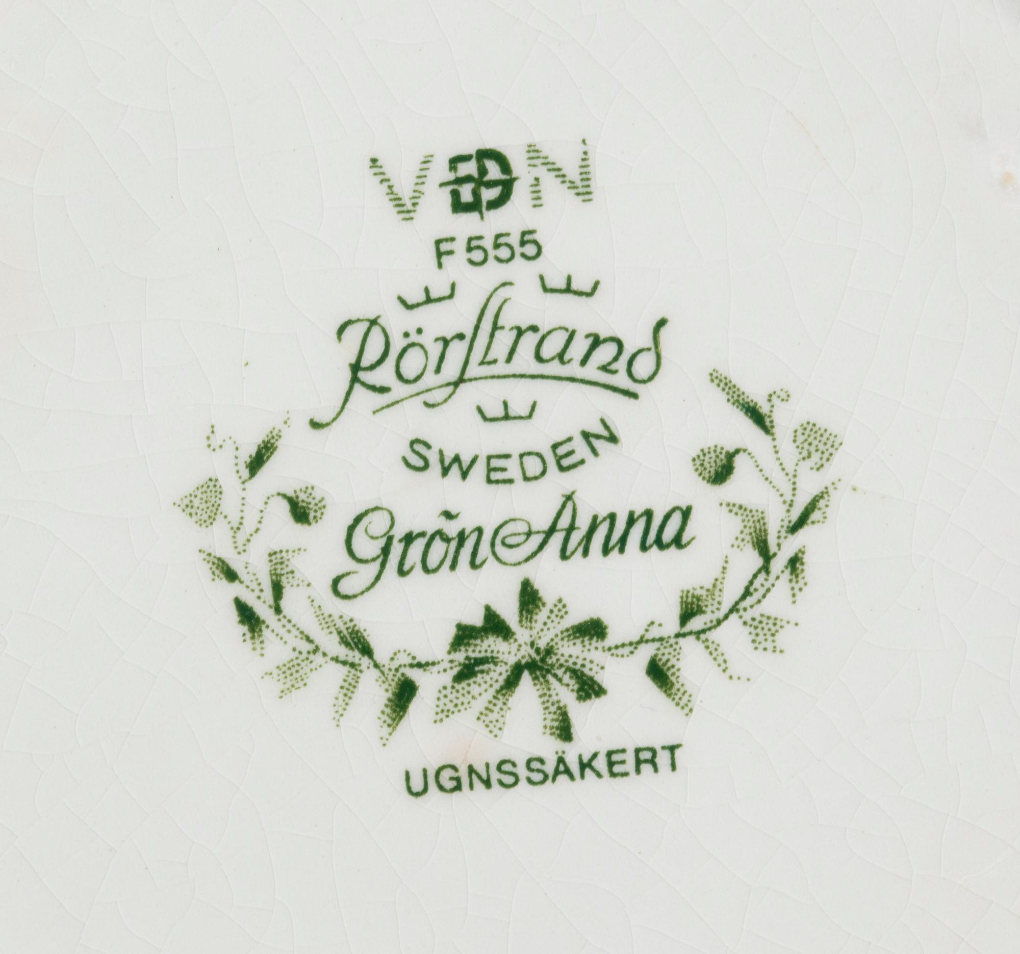 MATSERVIS, 41 delar, flintgods, "Gröna Anna", Rörstrand. 1900-tal.