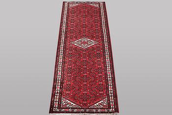 A runner carpet, Hosseinabad, ca 393 x 82 cm.