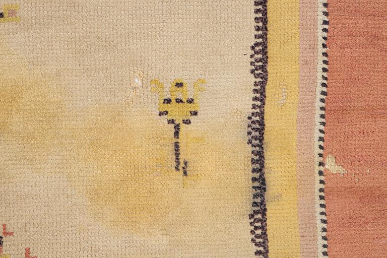 Märtha Gahn, Rug. Flossa, approx. 309 x 252 cm signed MG.