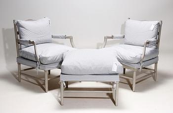 FÅTÖLJER, ett par, samt PALL, sk gripsholmsmodell, 1900-tal.