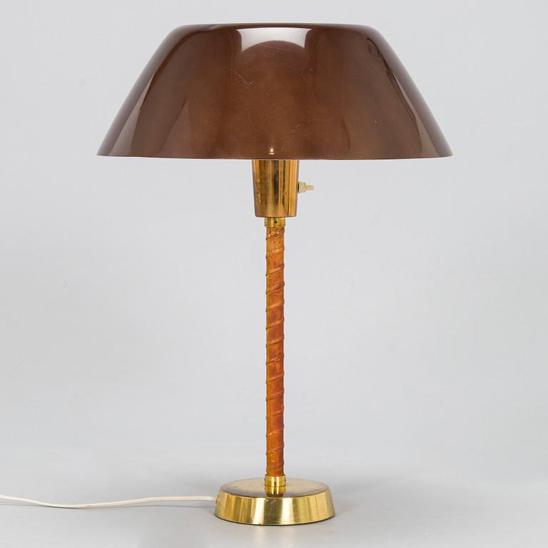 Lisa Johansson-Pape, a mid-20th century table lamp for Stockmann Orno, Finland.