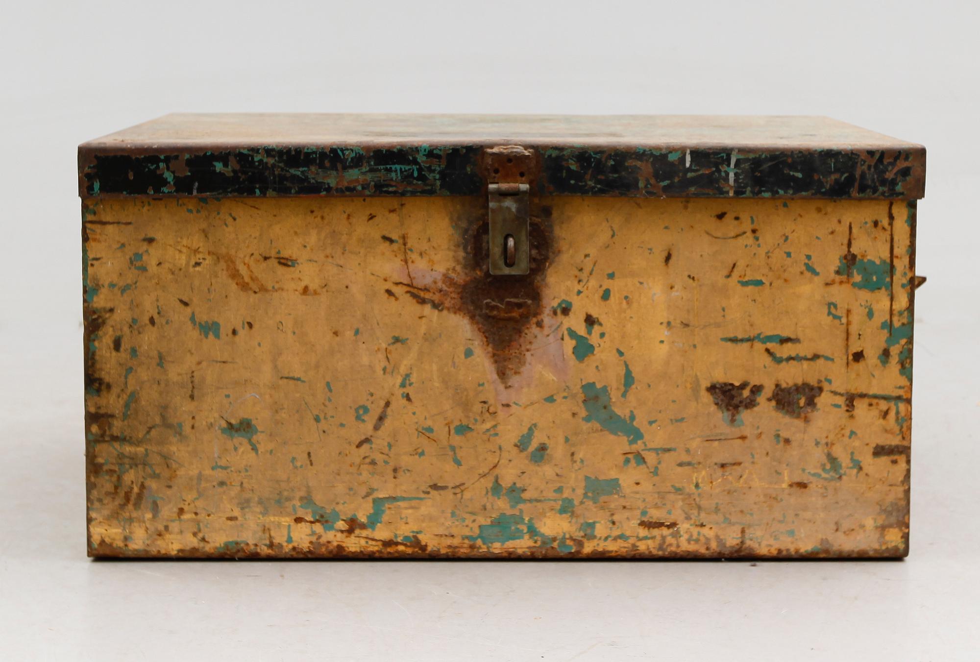 FÖRVARINGSKISTA, 1900-talets första hälft.