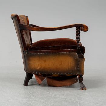 A 1920s easy chair.