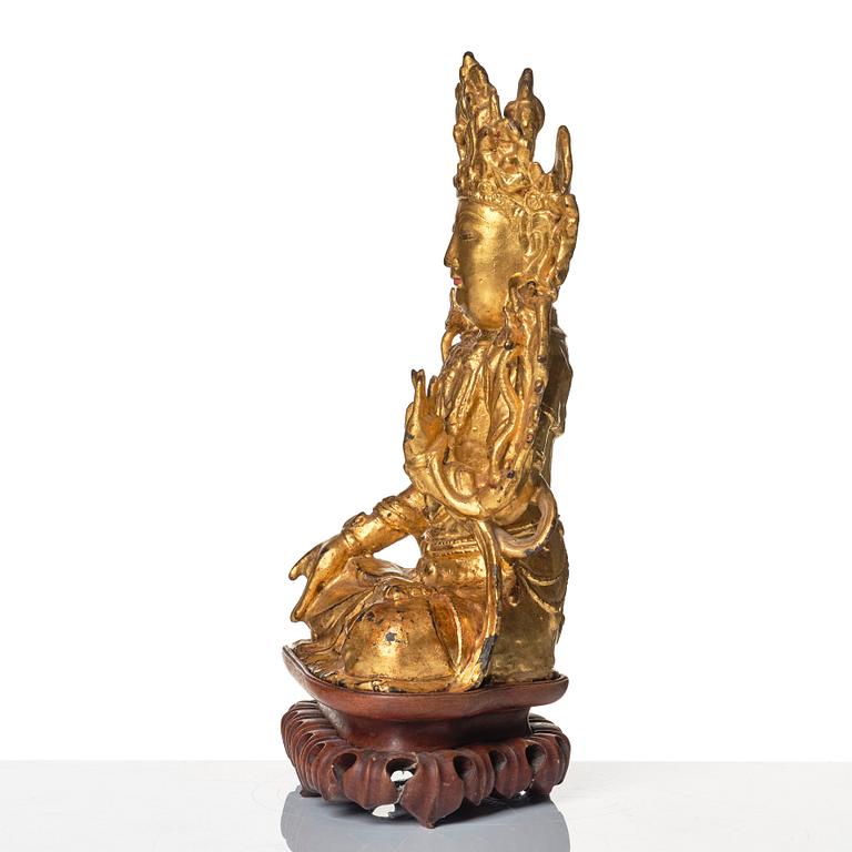 Avalokiteshvara, kallförgylld brons. Mingdynastin (1368-1644).