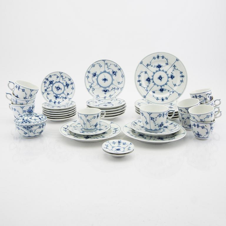 Coffee service 25 pcs "Musselmalet Riflet" Royal Copenhagen Denmark porcelain 1957-1973.