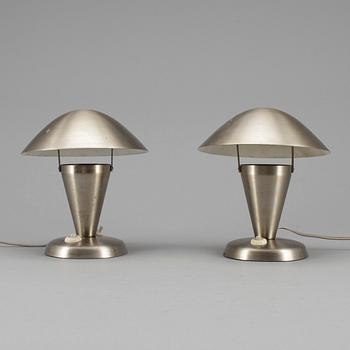 BORDSLAMPOR, ett par, metall, 1930/40-tal.