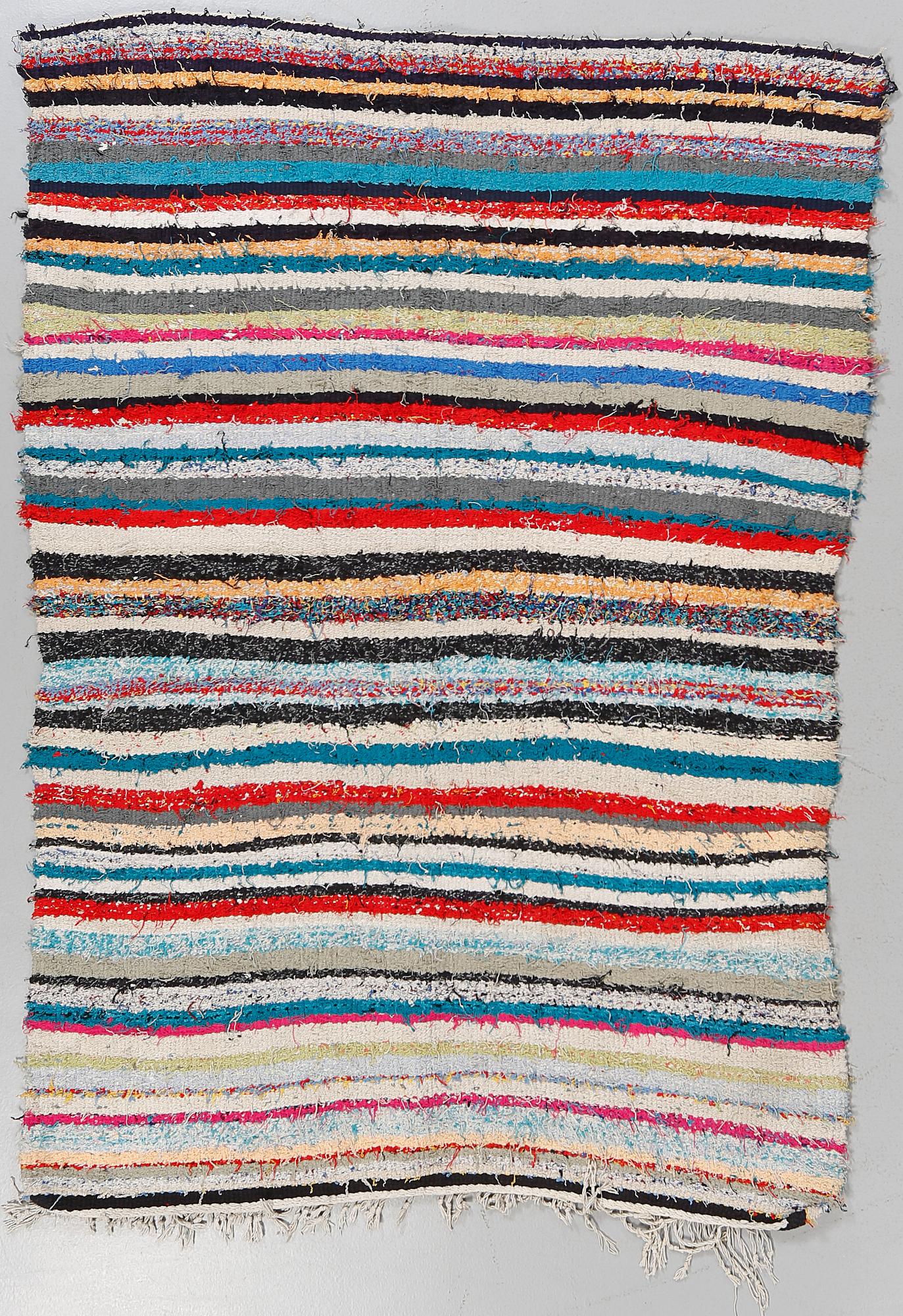 MATTA, orientalisk, modern tillverkning, ca 185x130 cm.