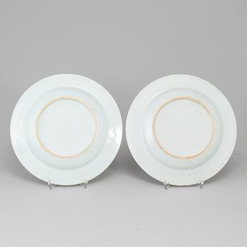 A pair of famille rose plates, Qing dynasty, Qianlong (1736-95).