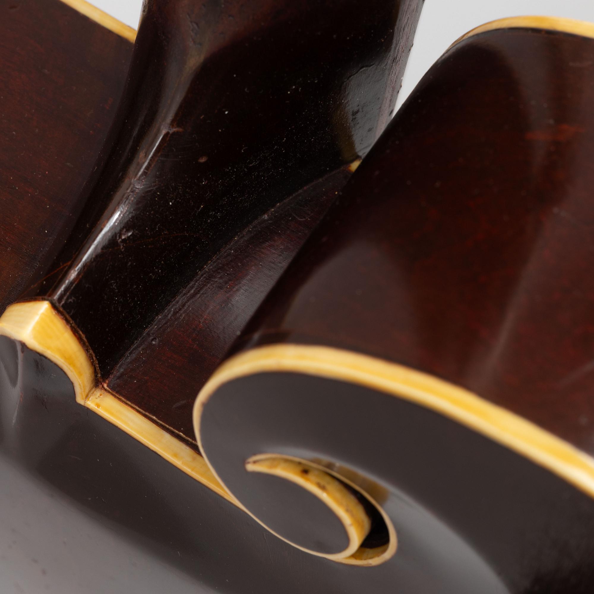Gibson, "Style O", acoustic guitar, 1921, USA.