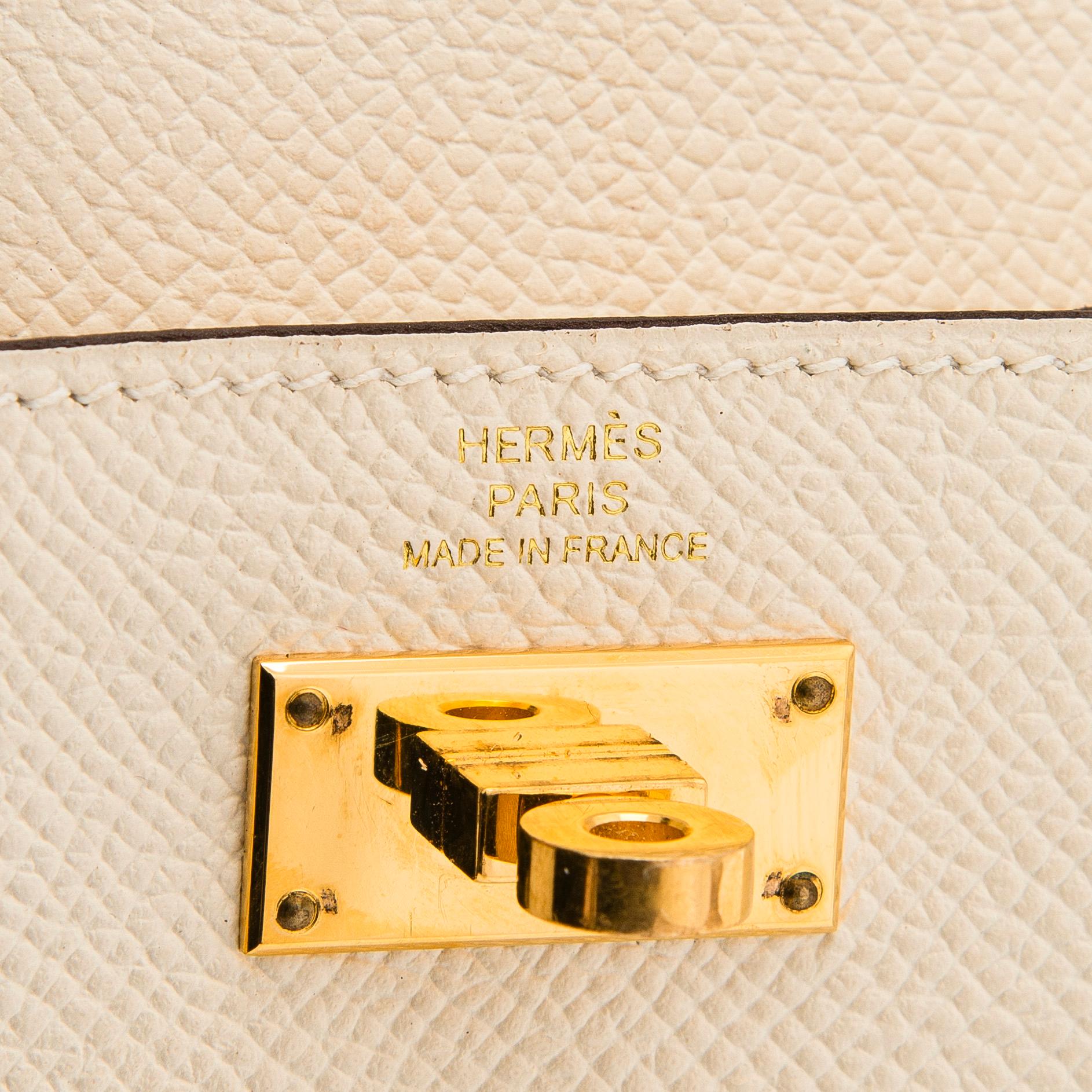 Hermès, plånbok "Kelly Pocket Compact" 2022.