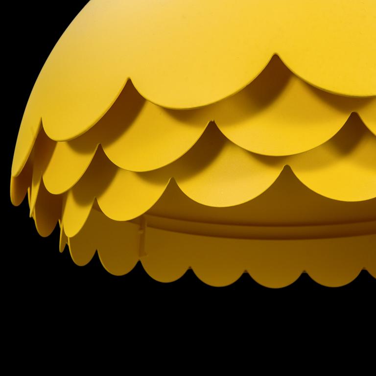 TAKLAMPA "Bloom" formgiven av Fredrik Mattson för Zero.