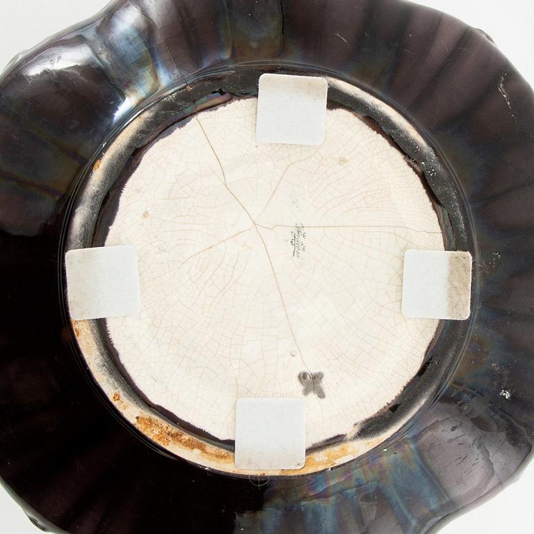 Rörstrand, an Art Nouveau creamware flower pot, early 1900s.