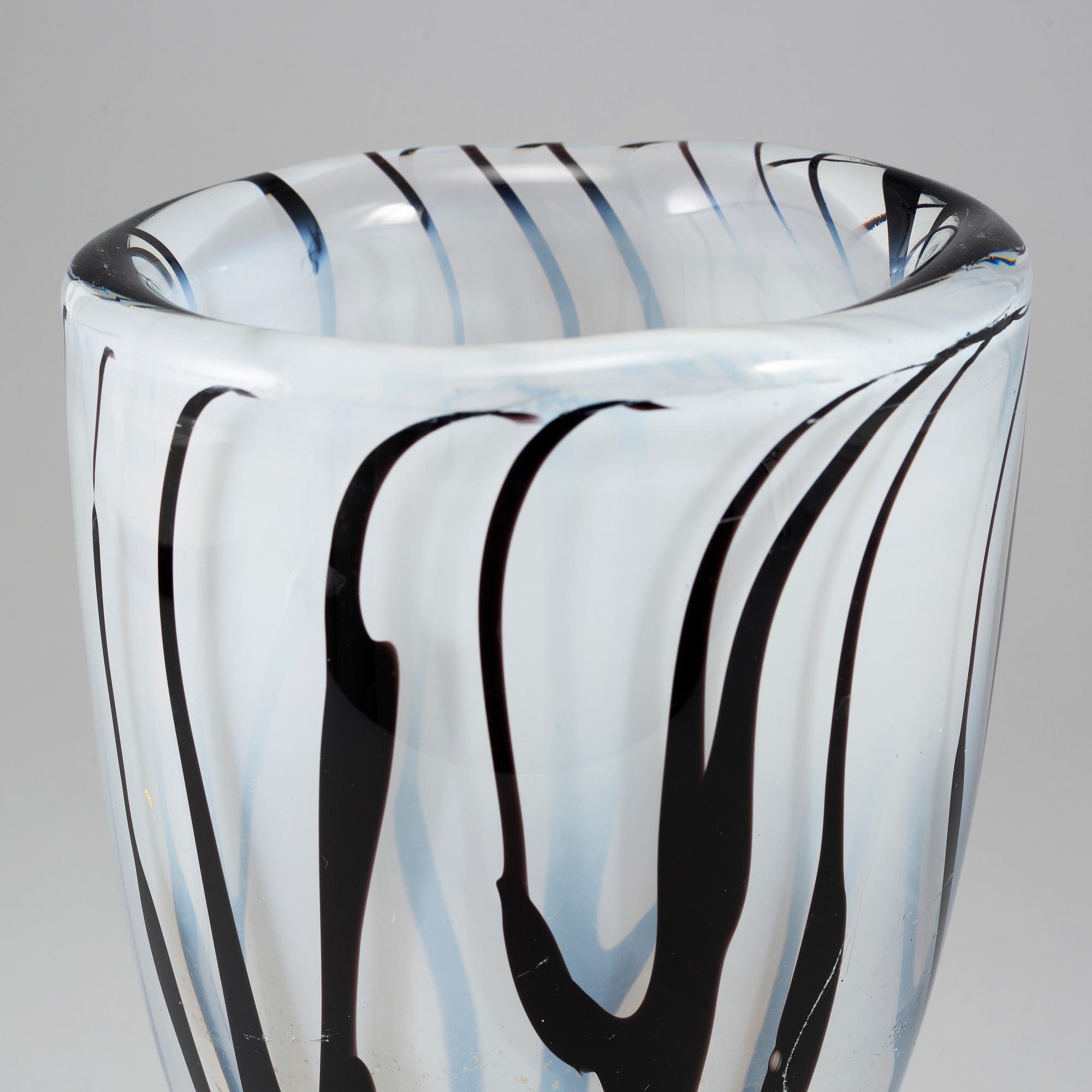 VICKE LINDSTRAND, vas, glas, Kosta, 1950-tal.
