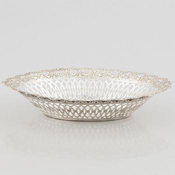 A silver bread basket, Swedish import mark, circa mid-20th Century.